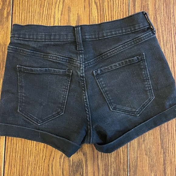 Distressed Black Jean Shorts--Old Navy - Picture 4 of 4